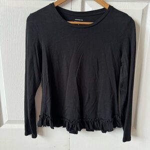 Banana republic Designer Tee- Fitted Black Long Sleeve ruffle top